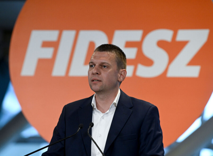 Menczer tamas