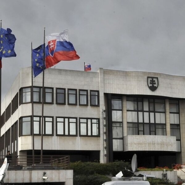 Szlovak parlament kep
