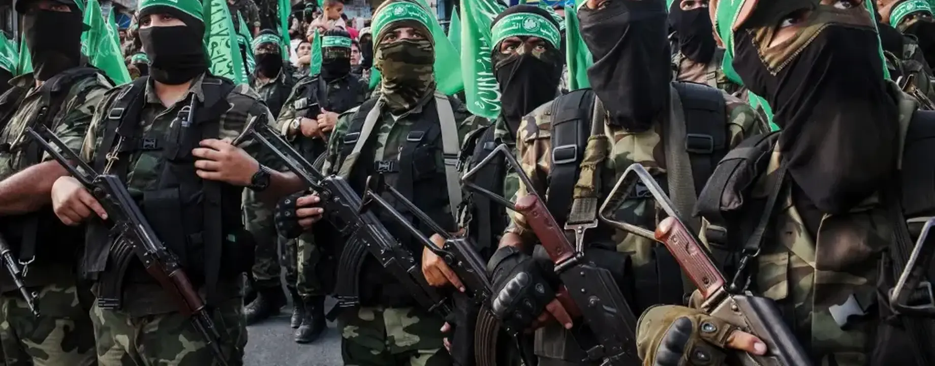 231009 gaza city hamas fighters masks weapons 2017 ac 1108p 1bb51e