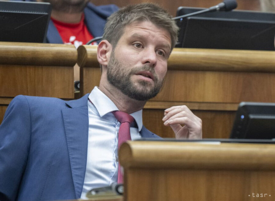 4 1c49588691e493b9d5d070ed48b3e81e0955f640