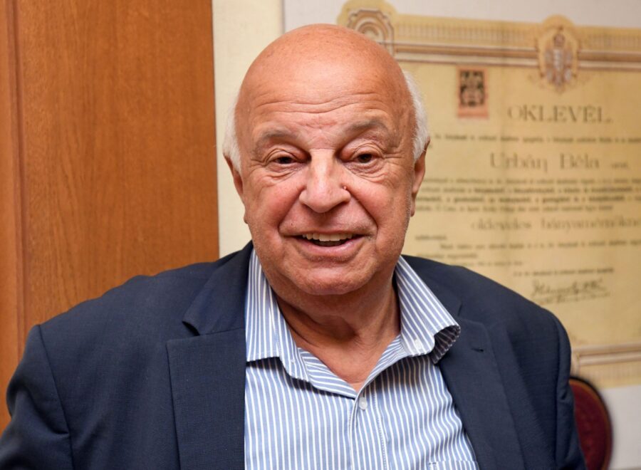 7946d9b60347446fbea0f710171d3550