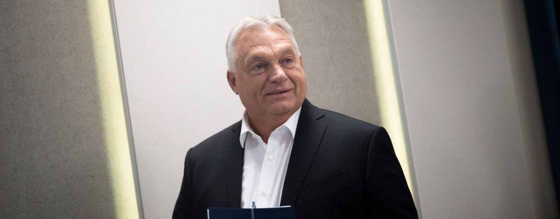 Orban 1758348892