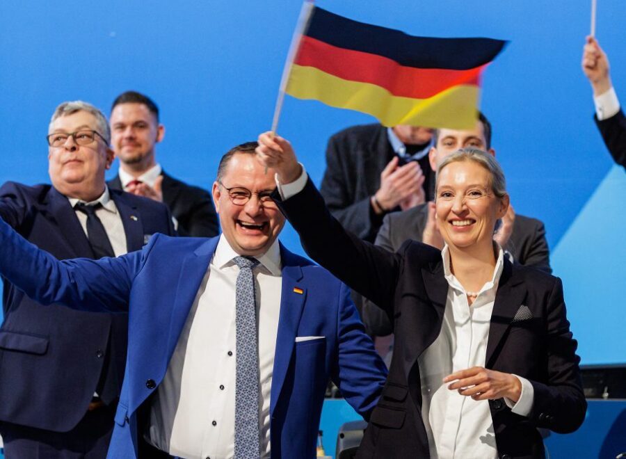 Weidelafdjensschlueterafp 1000x667