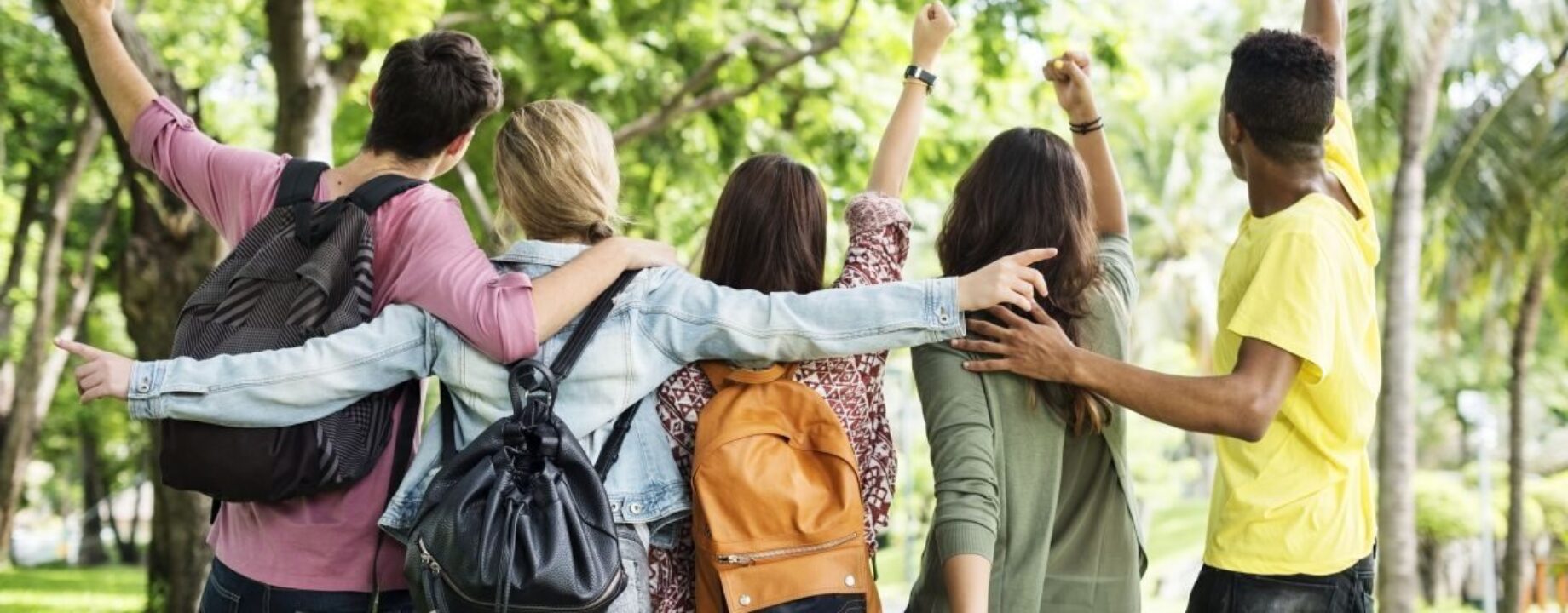 Fiatalok2 freepik 1200x640