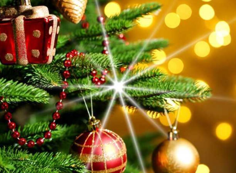 Karacsony 5fe1c8adcae2b941700903