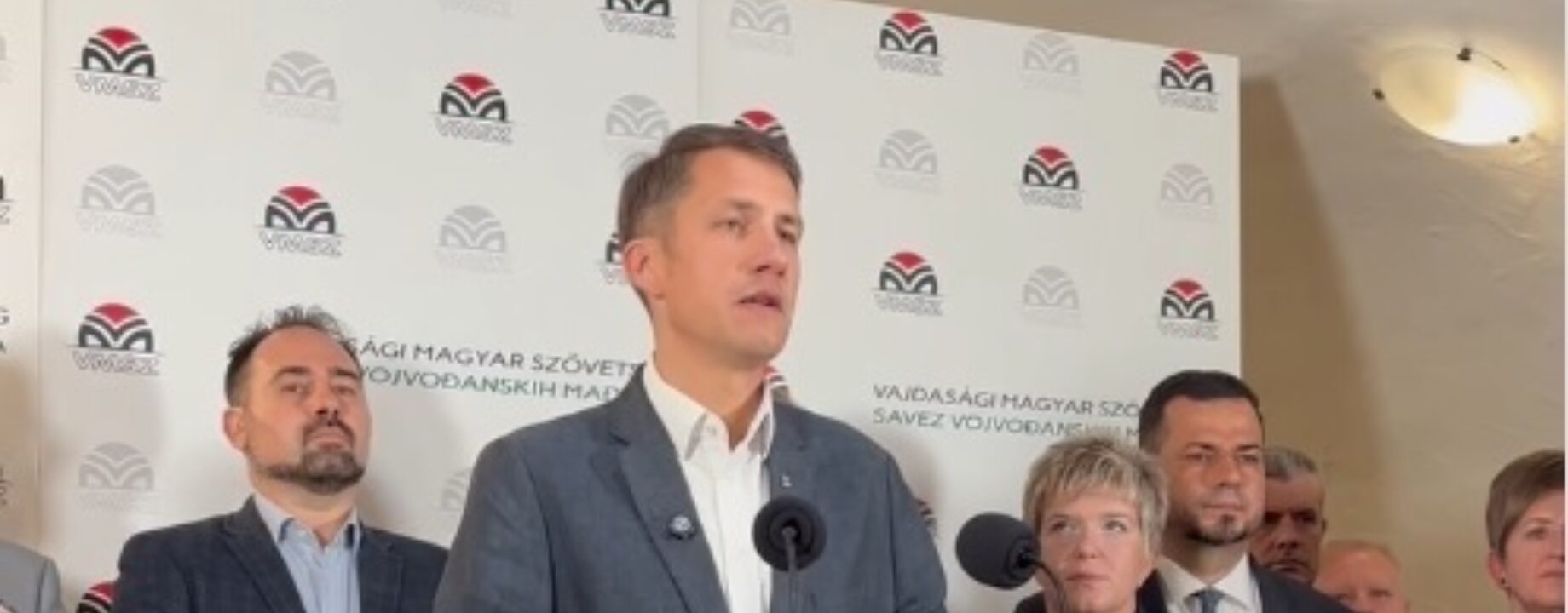Vajdasag Pasztor Balint Talpon maradtunk 0 nagy