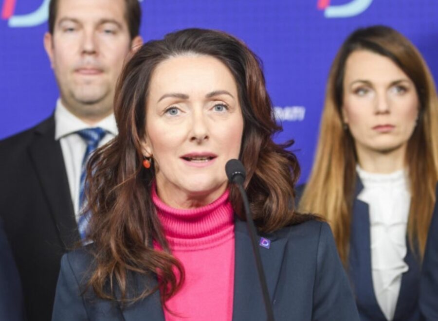 Screenshot 2025 10 08 10 02 03 552 com facebook katana edit