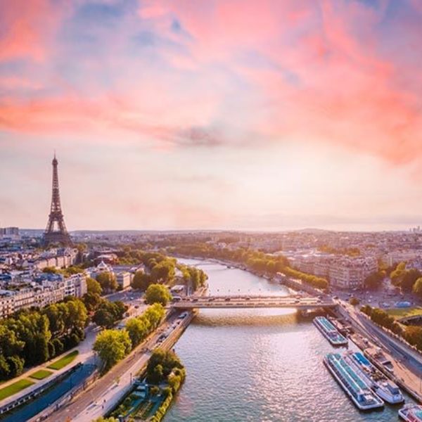 Marquee travel paris 800x450