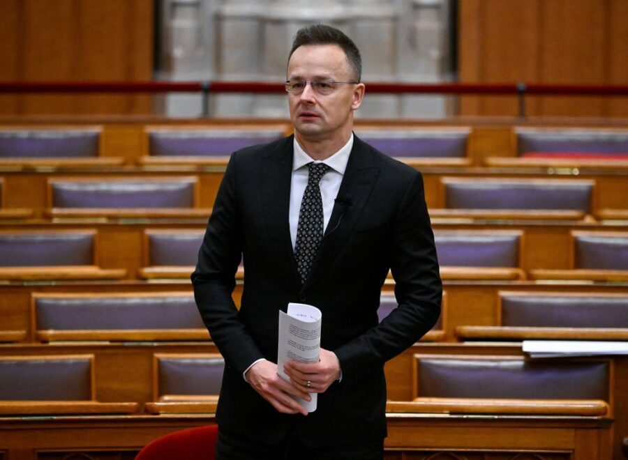 39219af7212d483681a3d27b7b102189