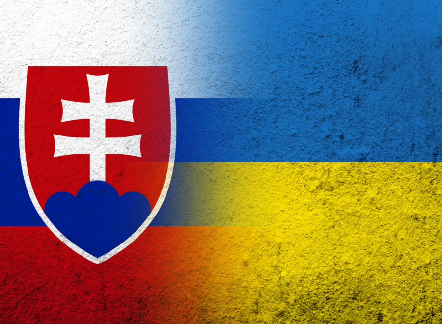 Szlovakia ukrajna zaszlo stock 591818
