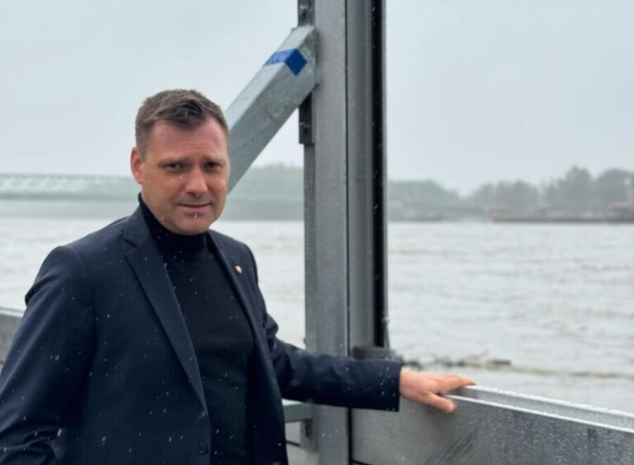 459672099 1013380017253748 7384521732235363681 n 768x1024