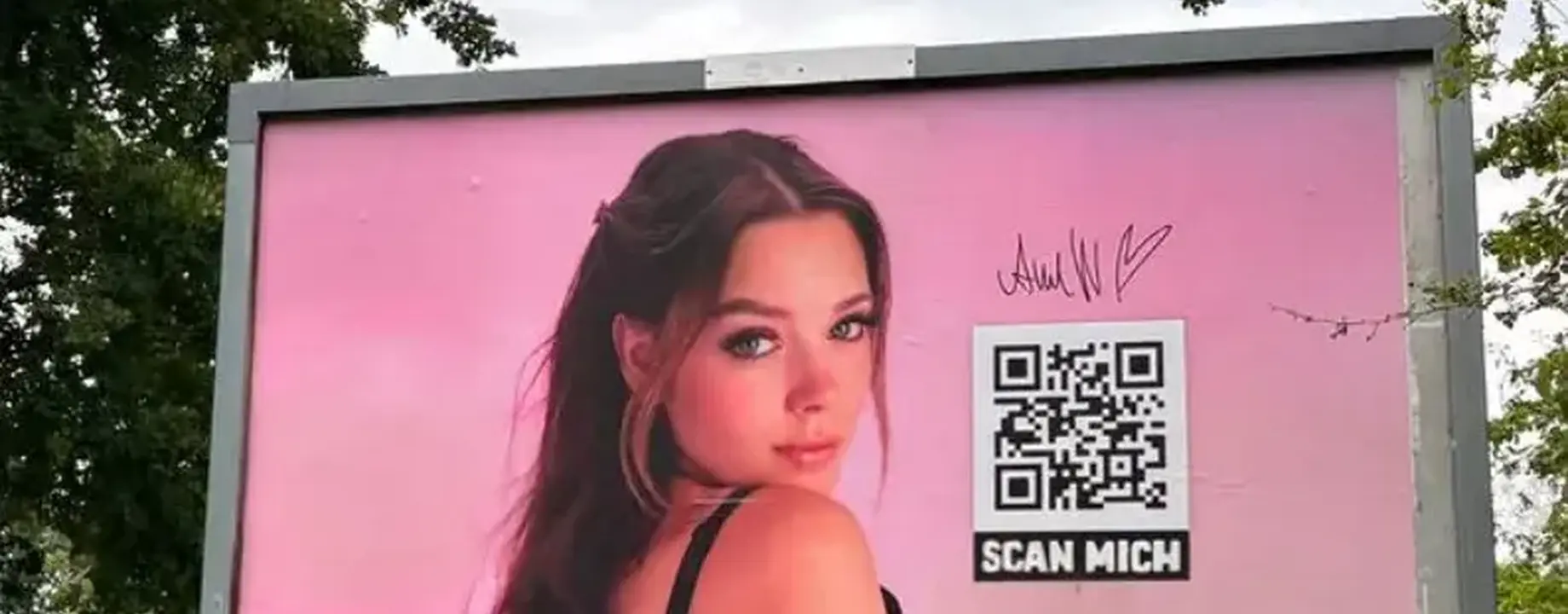 6340f0907cfe490e8350898c6ecdb4ee