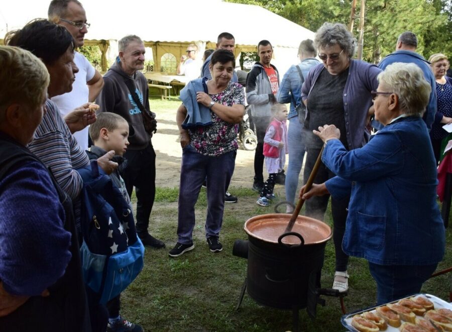 Falunapok valahol