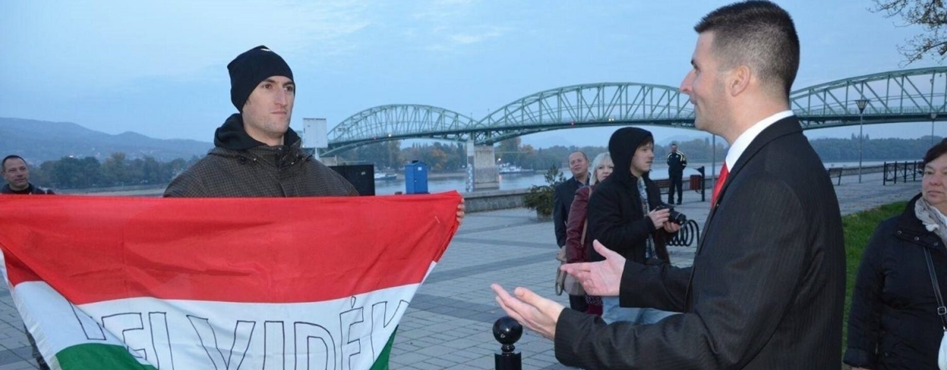 Magyarellenes Svec Párkányban