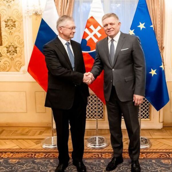 Fico sergej andrejev clanok W