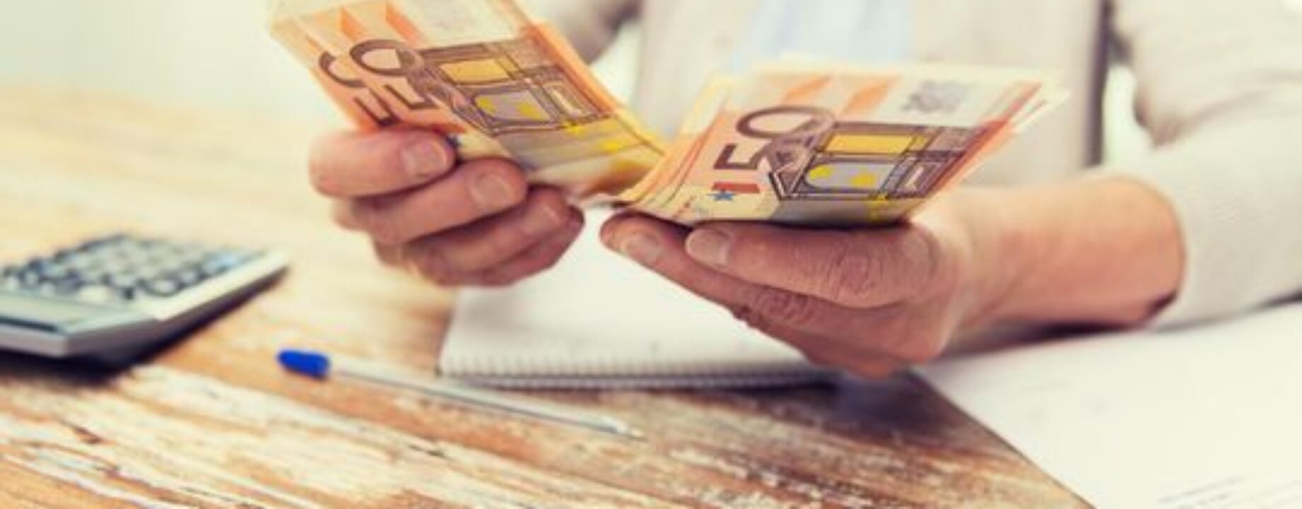 Peniaze dochodca stredna W