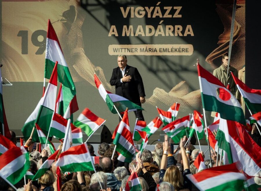 Orbán október 23