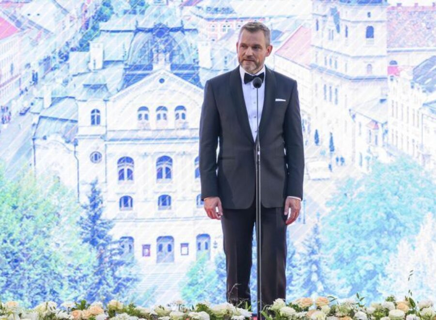 Sr prezident pellegrini inauguracia bax 55 clanok W