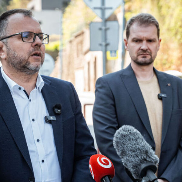 Predstavitelia madarskej strany na slovensku clanok W