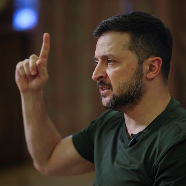 IAKNMCDOUFK7 DHYA3 WLG2 AMPZ4