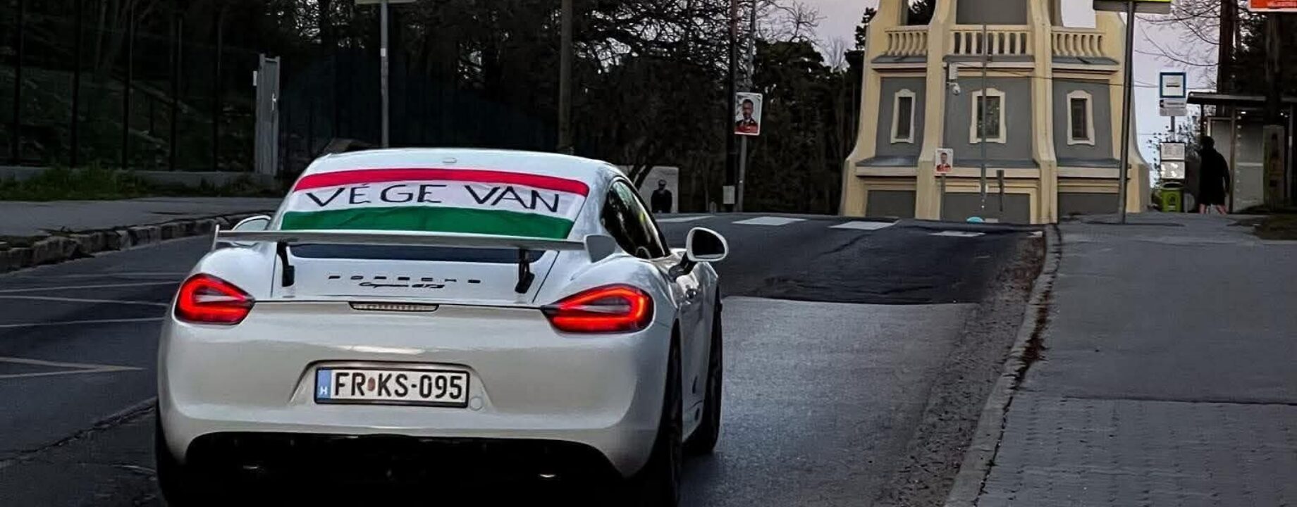 Ef64cfaa 9dae 43d4 9ea6 34a32e01b4c4