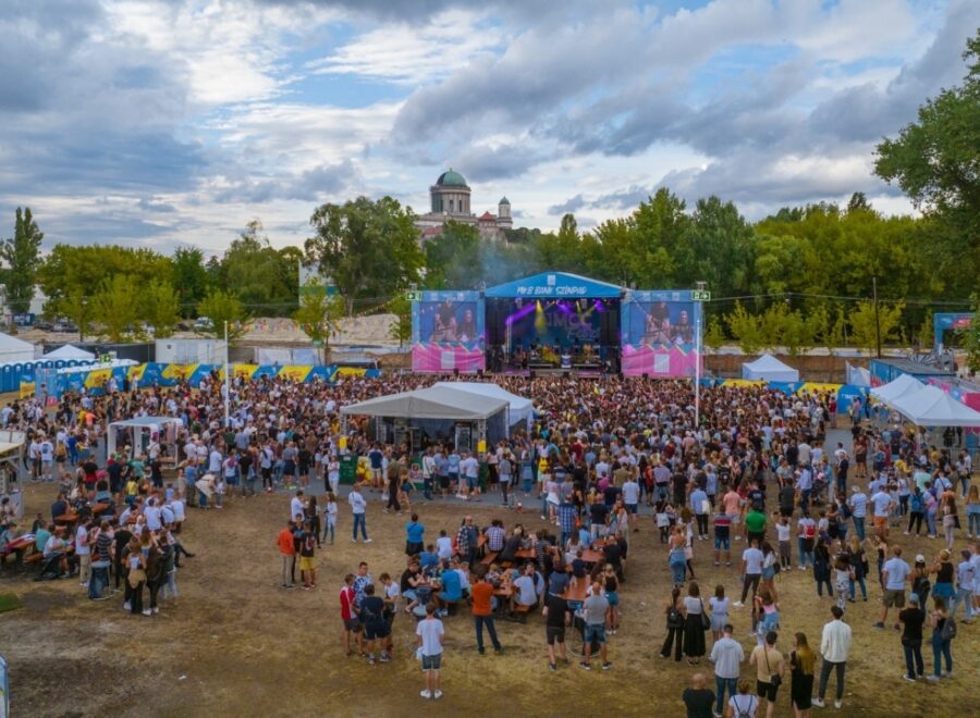 MCC feszt kép